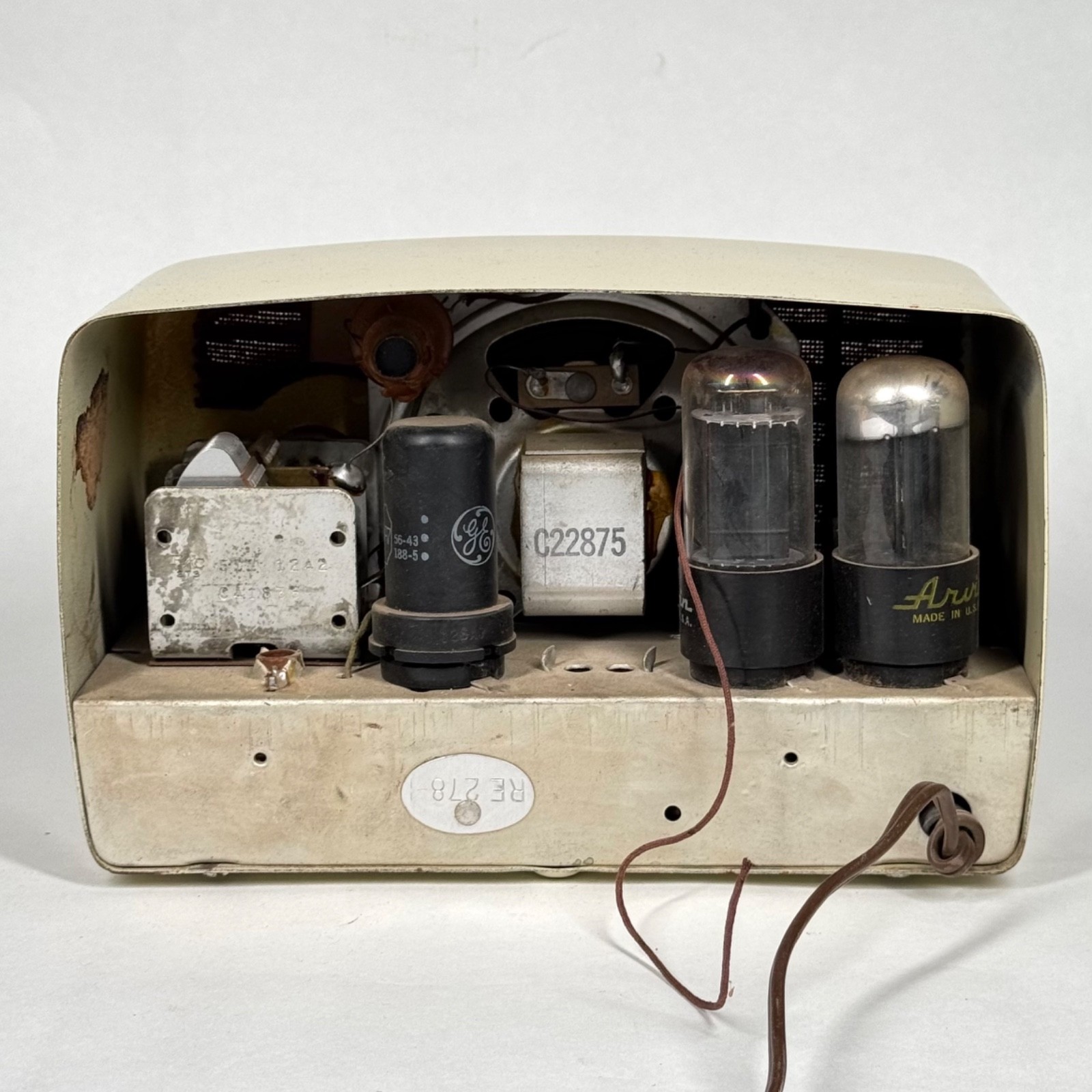 Vintage Arvin metal tube radio model 842T (1954)