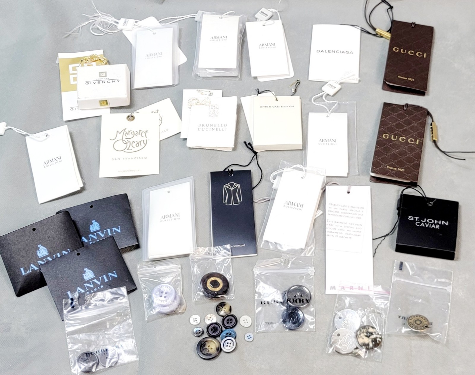 Assorted DESIGNER BRAND Sewing THREAD & BUTTON Replacement LOT