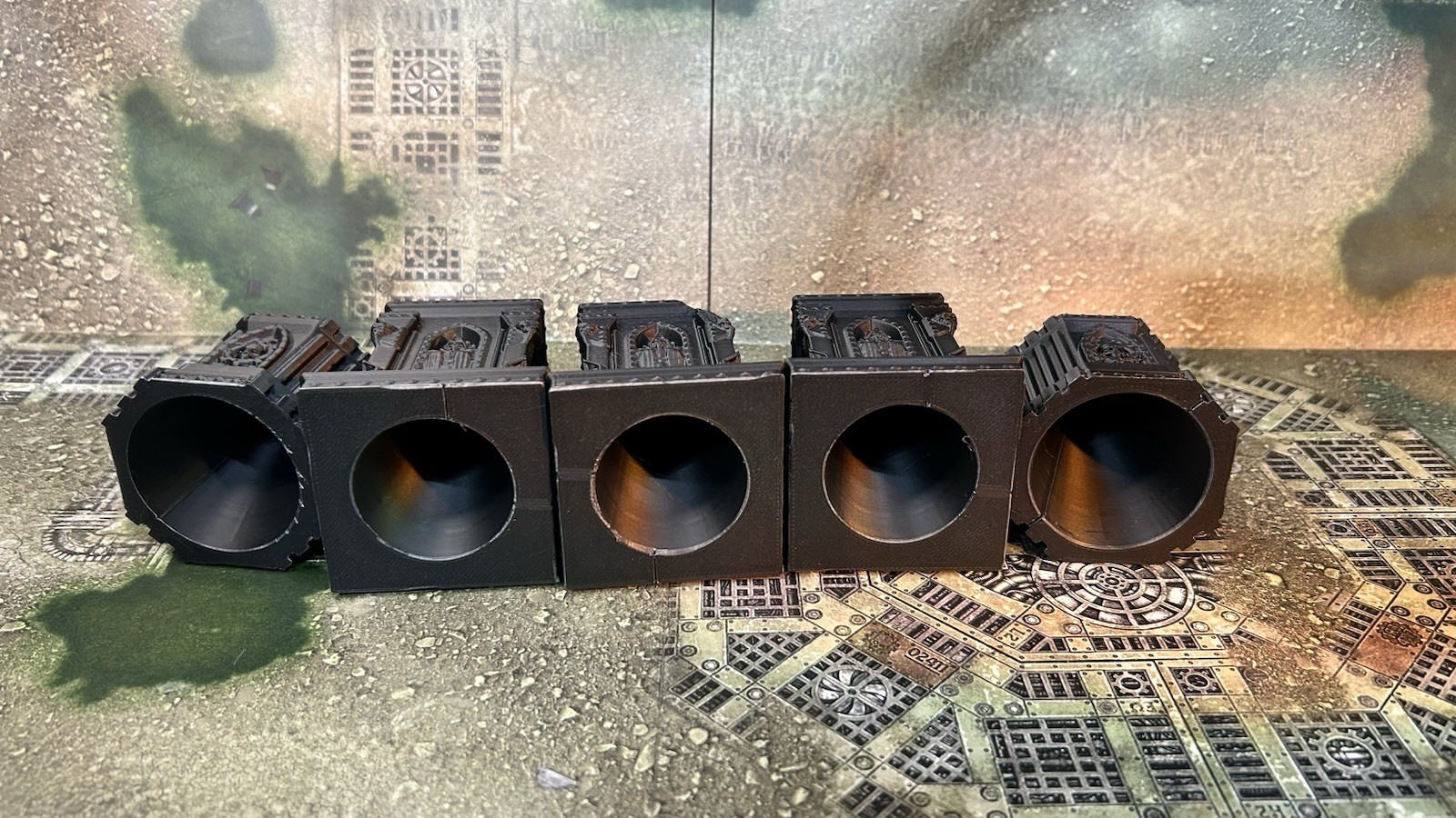 Tabletop Terrain -Statues & Statue Ruins- Warhammer 40K/AOS Compatible - 10 Pcs