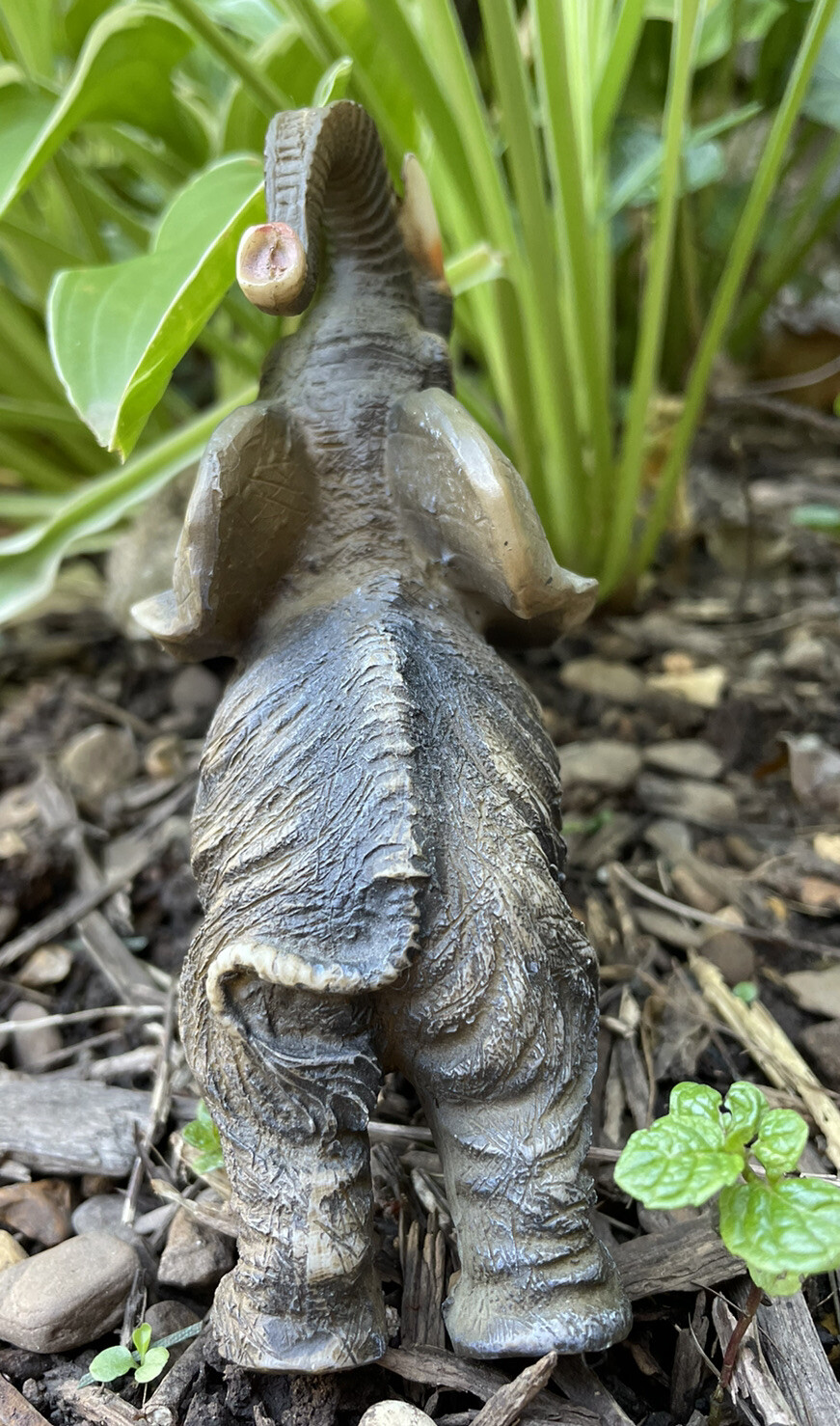 ✅Vtg 4 5/8" Realistic Resin Gray Elephant Figurine Tusks Raising Trunk Up