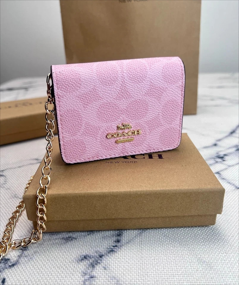 NWT C6650 Mini Wallet on a Chain with In Signature Print Outlet 10*8*2cm