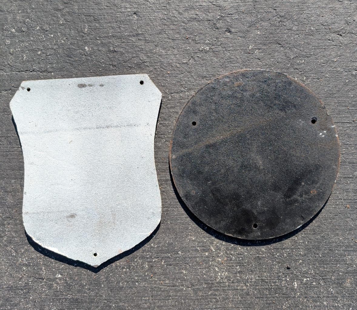 2 CAST IRON TRIUMPH MOTORCYCLE SIGNS CLASSIC BRITISH & SHELL