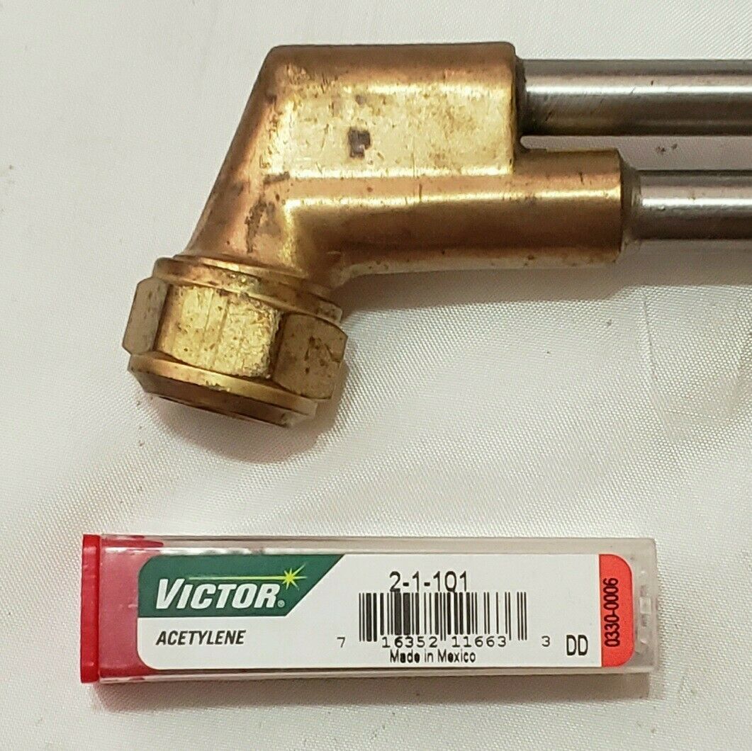 Victor ST2601FC Angle Head Cutting Torch 21" & 2-1-101 Tip 0381-1482