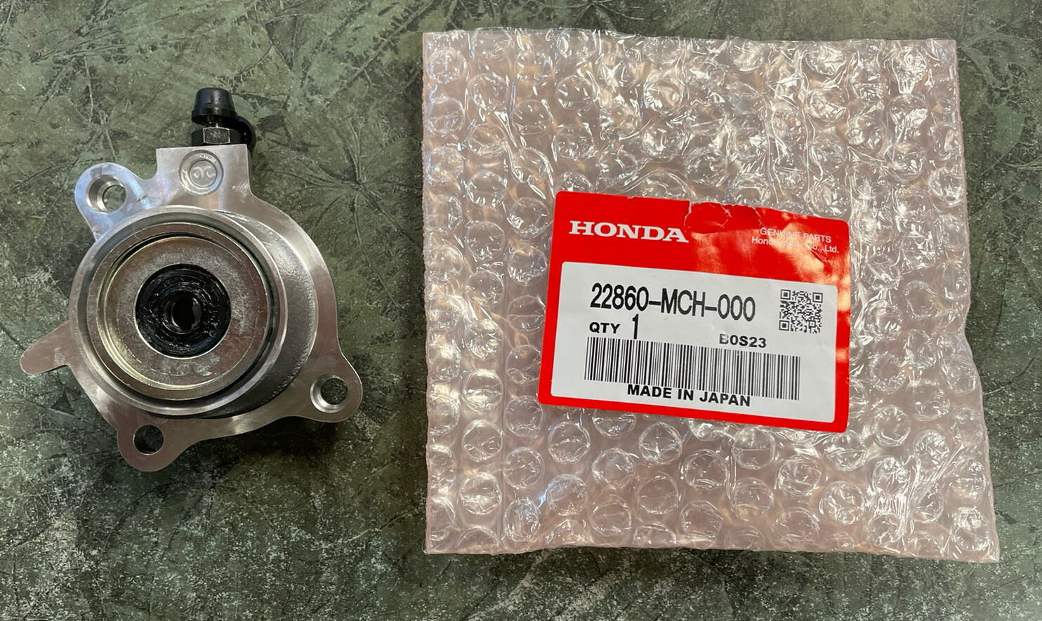 2002-2008 Honda VTX1800 Clutch Slave Cylinder Assembly OEM 22860-MCH-000