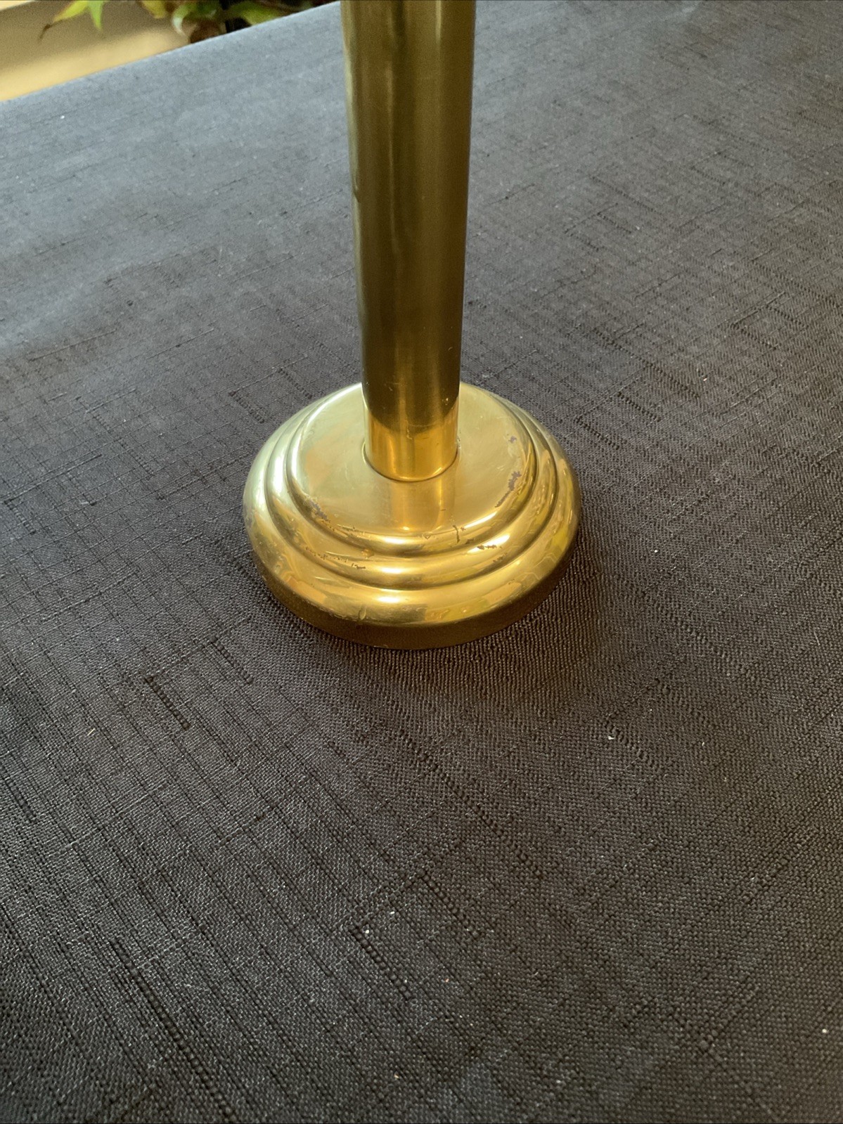 Vintage Desk Top Adjustable Brass And Glass Magnifying Glass On Stand