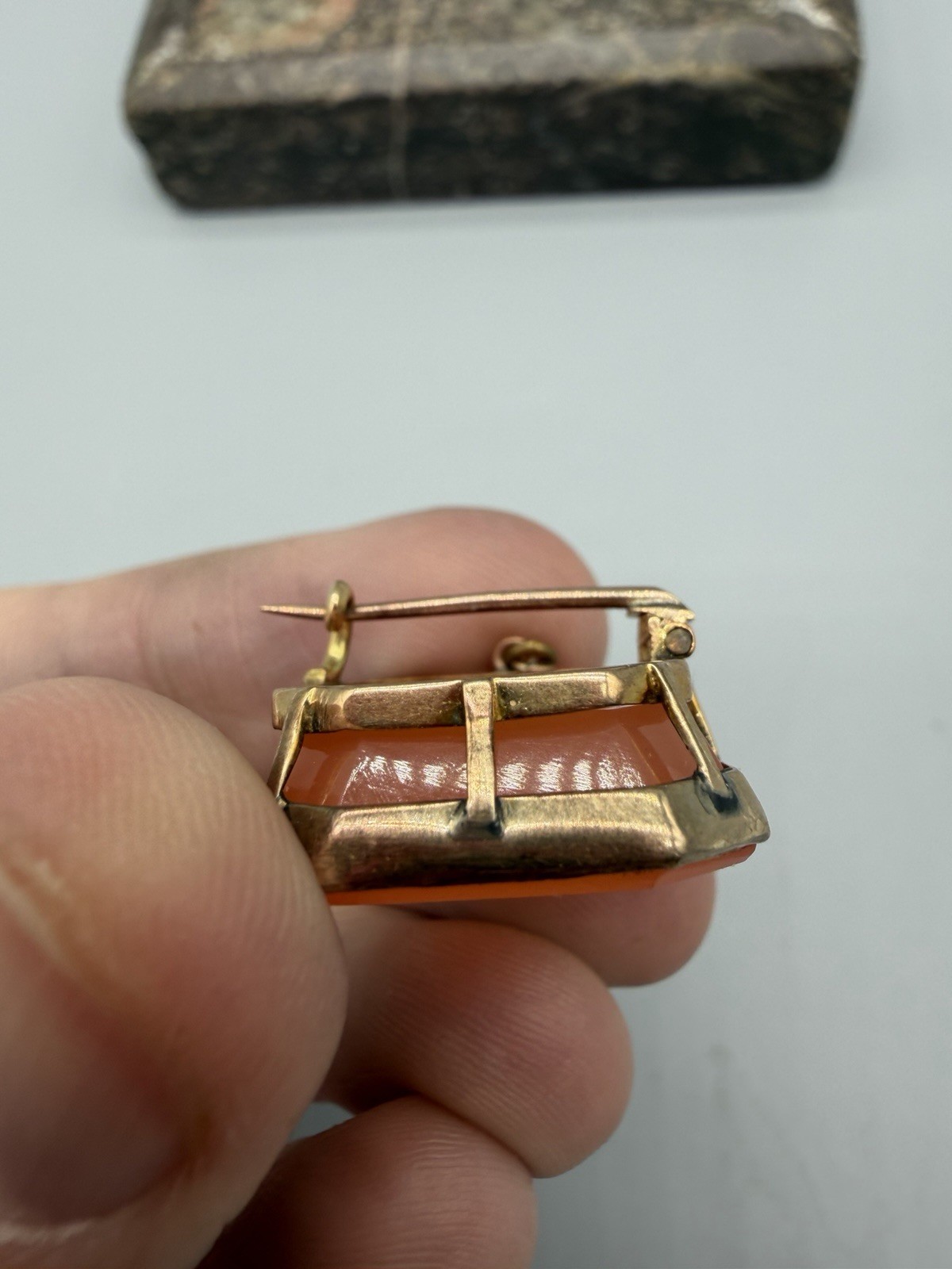 Antique Victorian 15k Gold Mounted Carnelian Seal Fob with Family Crest