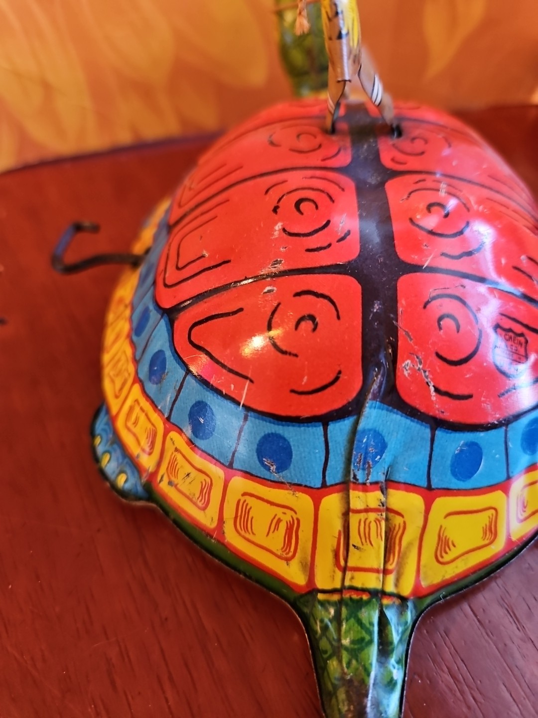 Vintage Antique Tin Toy Wind Up Chein Person Rides Giant Turtle Tortoise Display