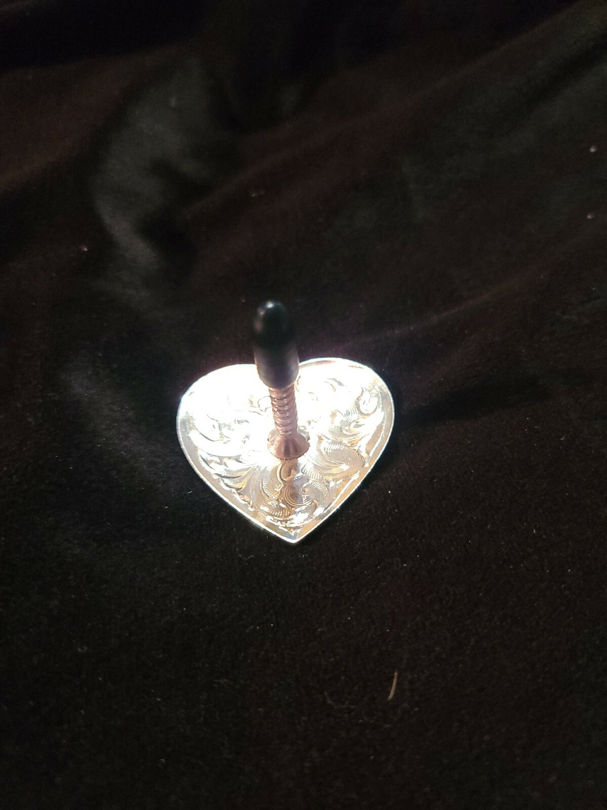 Montana Silver Screw in Concho Heart 1 1/2 in new.