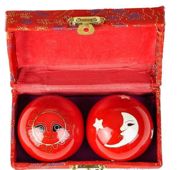 CHINESE HEALTH EXERCISE STRESS BAODING BALLS RELAXATION THERAPY SUN MOON DESIGN