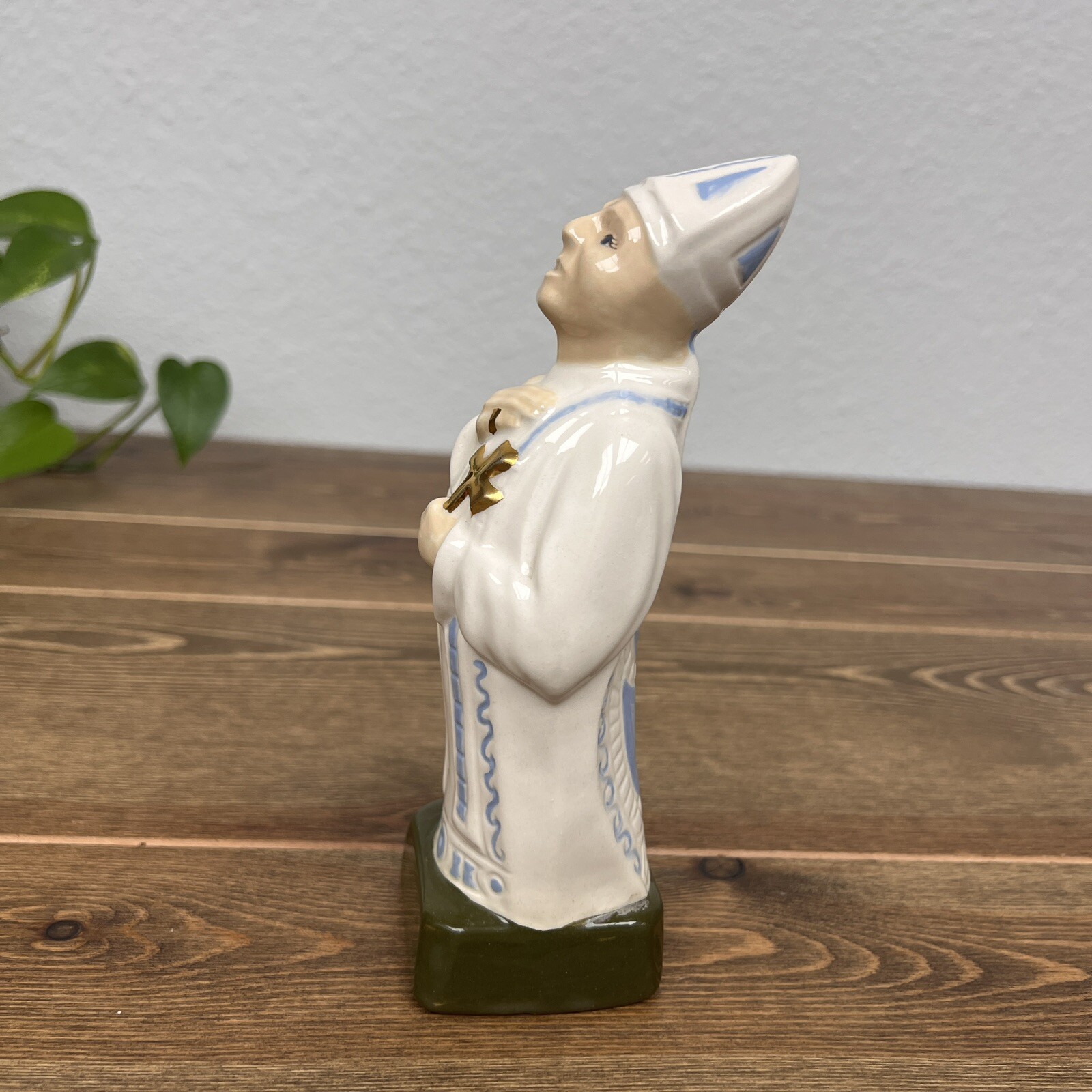 Vintage Hand Painted Porcelain Roman Catholic Pope Religious
