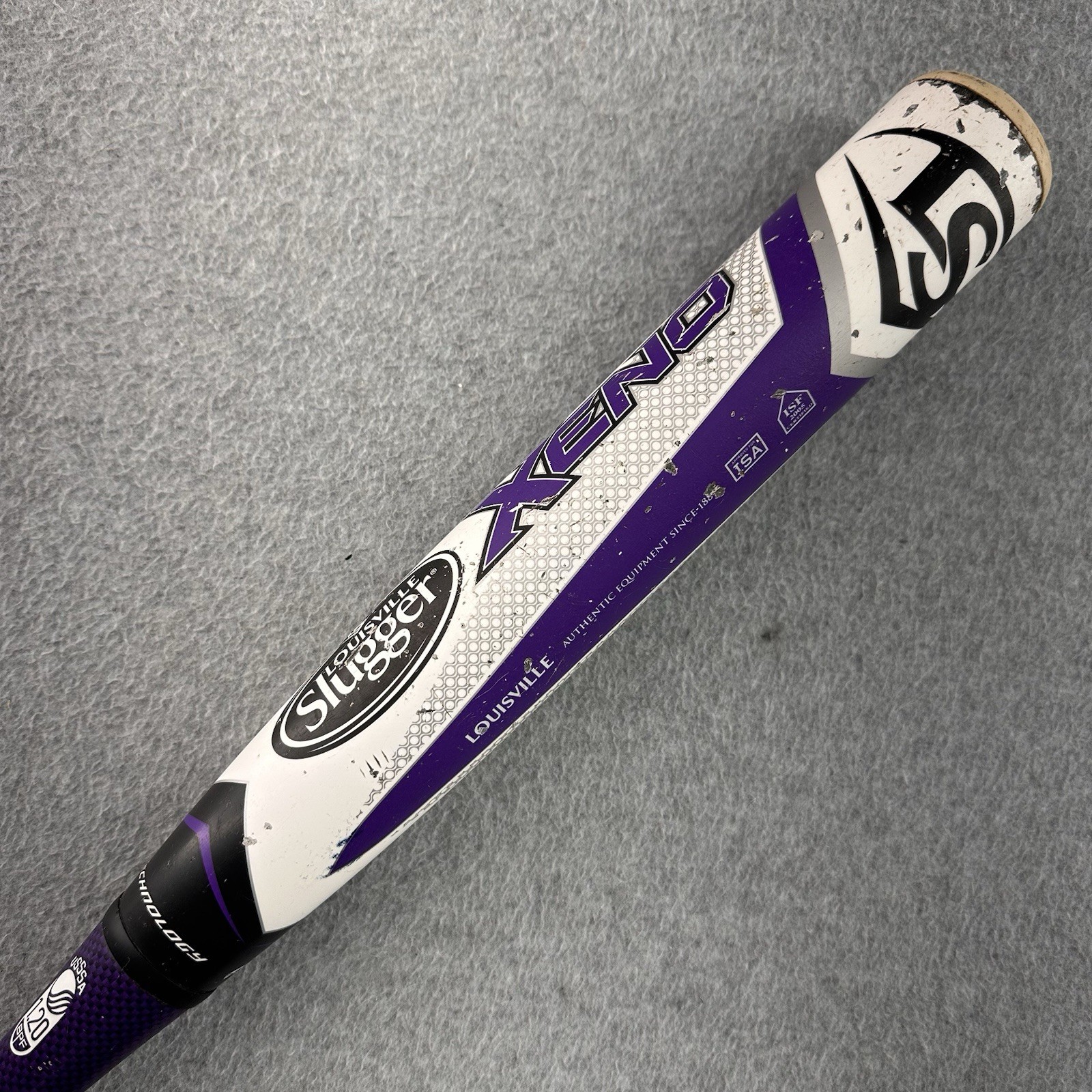 Louisville Slugger XENO FPXN151 30" 20oz (-11) Fastpitch Softball Bat Two Piece