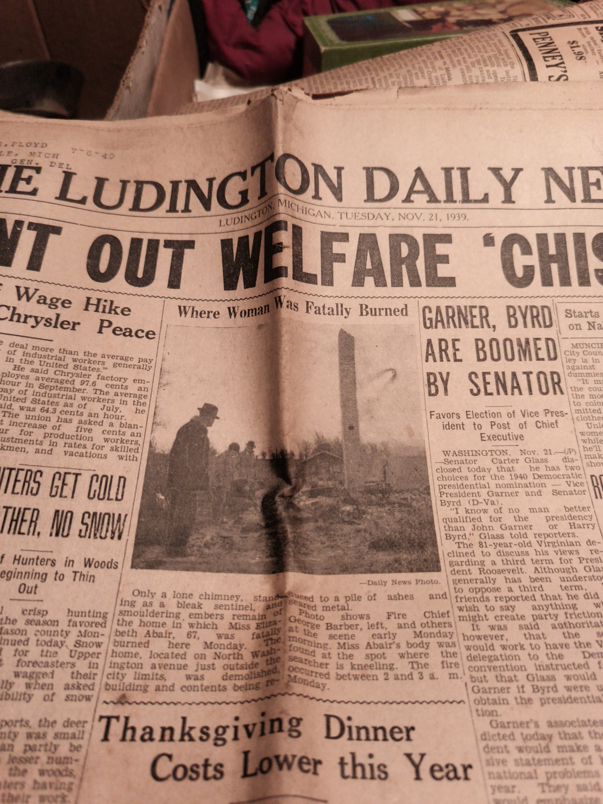 Vintage (World War 2 ERA) Ludington Daily News MI Tues Nov 21st 1939 World News