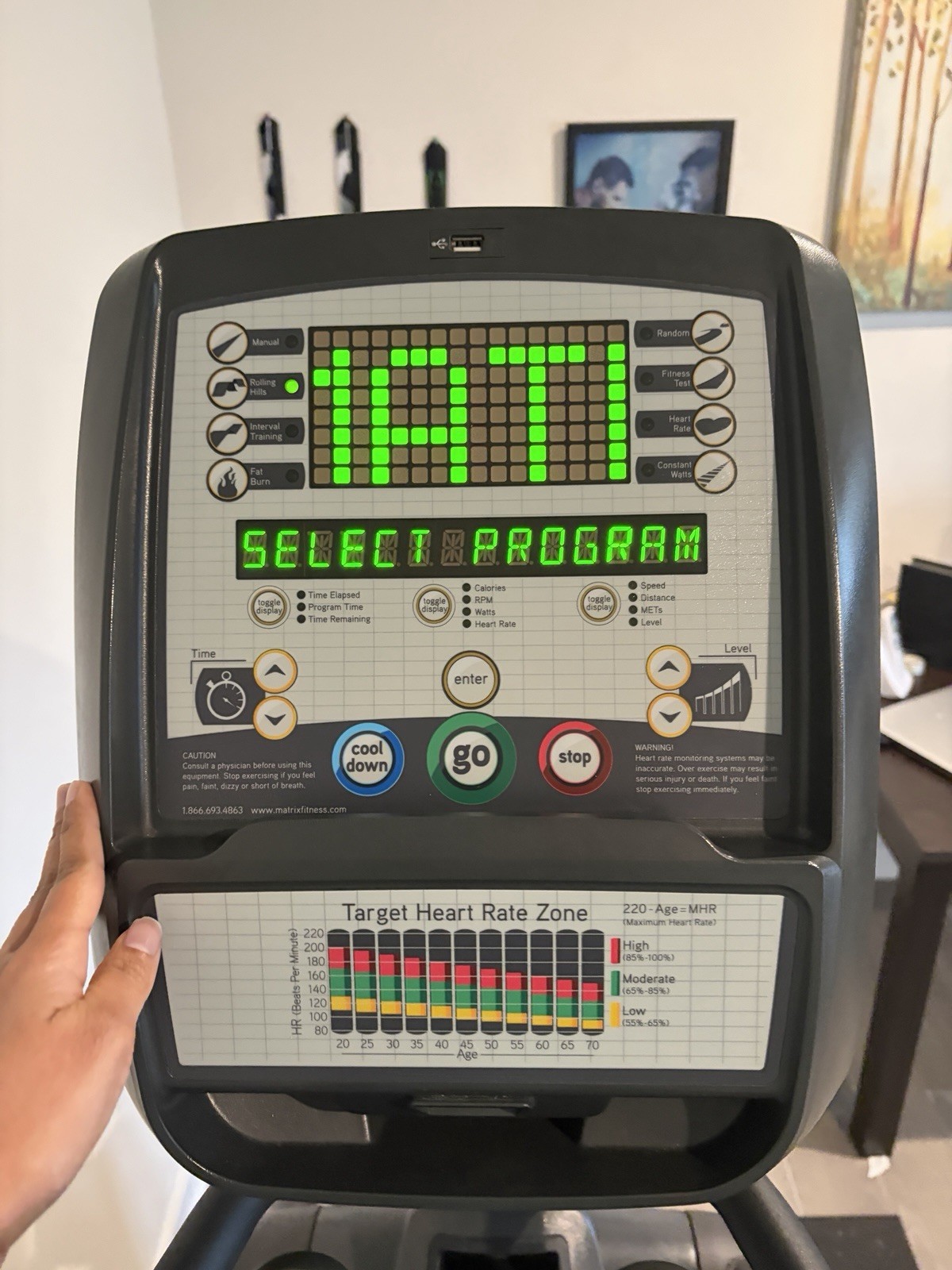 Matrix Elliptical , 8 Programs, Adjustable E3X Suspension Commercial Model