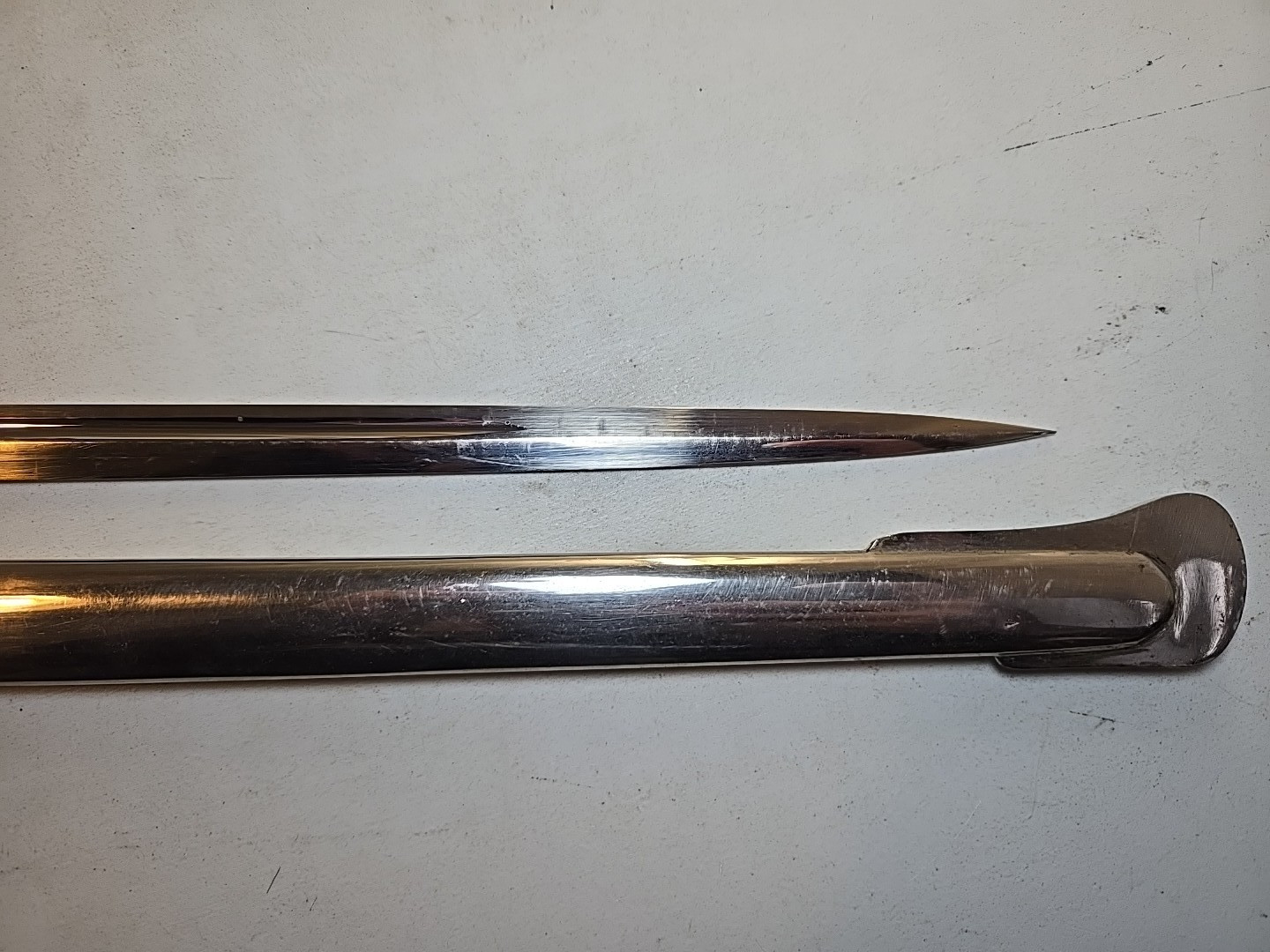 Schneiter & Wyss Bern WWI M1899 Swiss Officer Sword with Scabbard