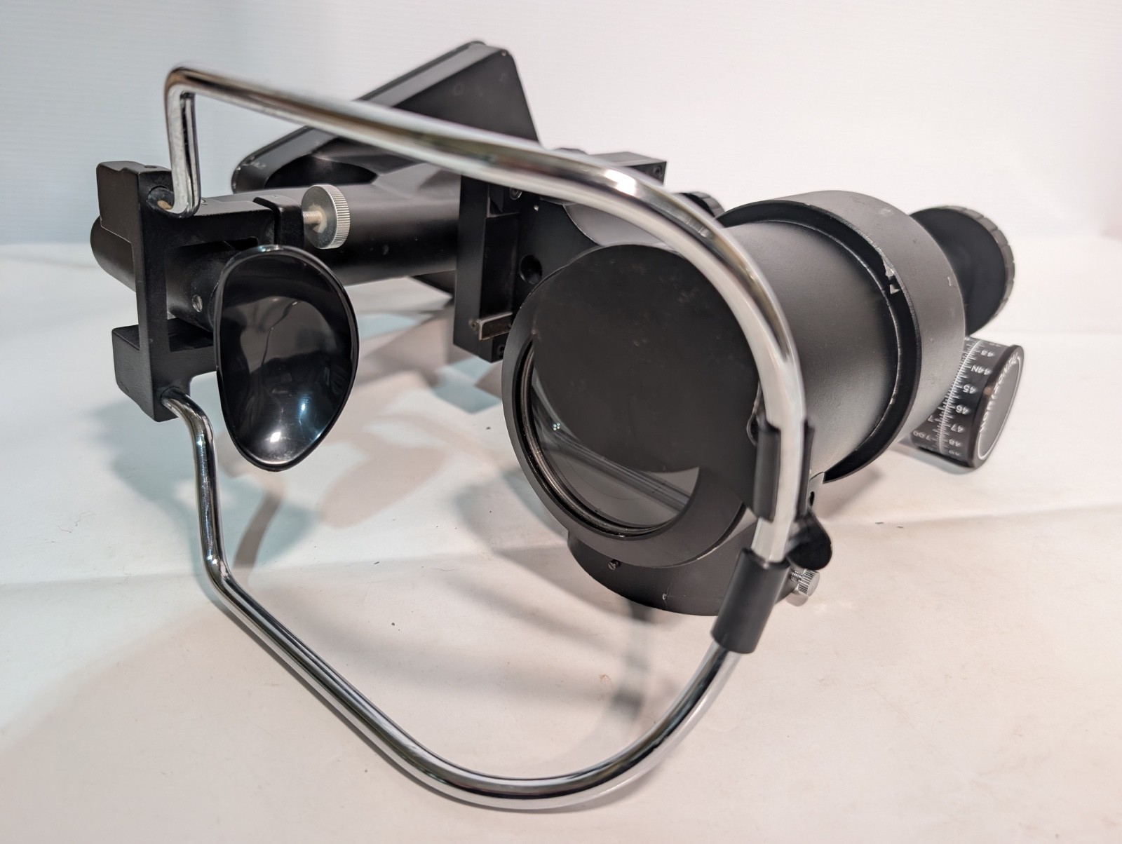 Macro Model 1 Keratometer Optical Ophthalmometer with Chin Rest, Stand