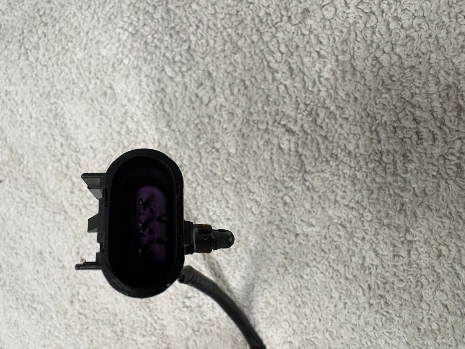 GM OE Hood Latch 2015-2018 Cadillac Escalade Chevrolet Suburban Tahoe 85574818