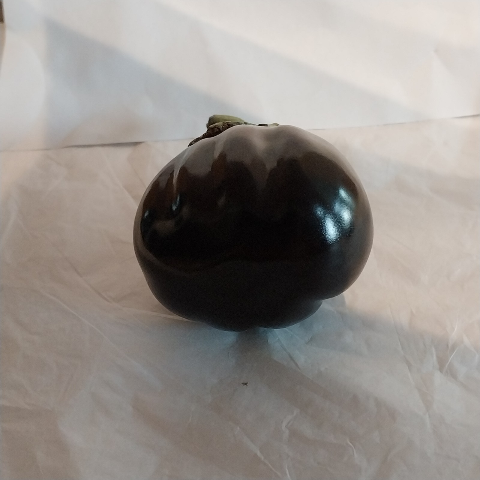 Penkridge Ceramics Trompe L'Oeil Vegetable EGGPLANT Sculpture Realistic 4"H NEW