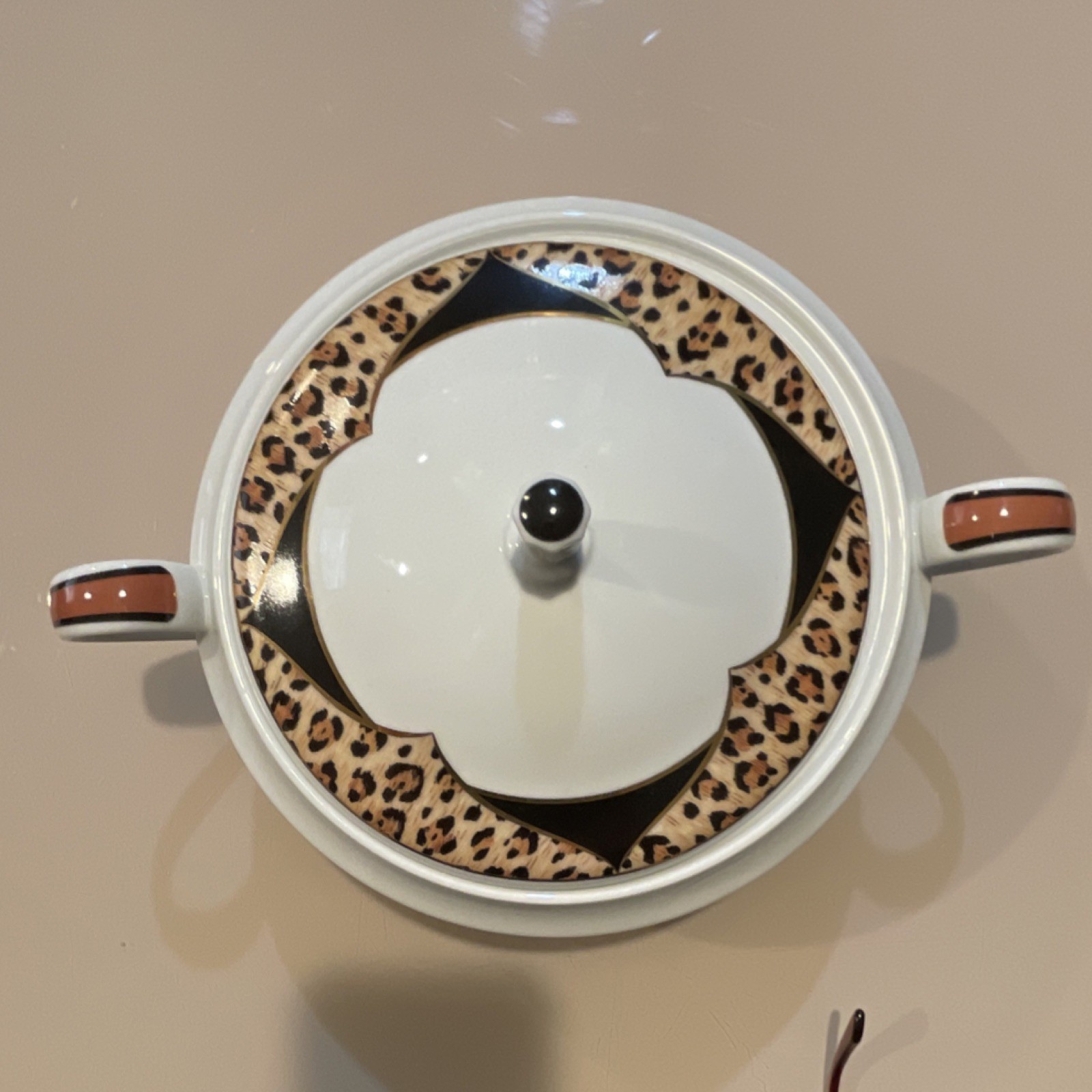 Lynn Chase Porcelain Amazonian Jaguar Round Bowl with Lid 24K Gold 1994 Wildlife