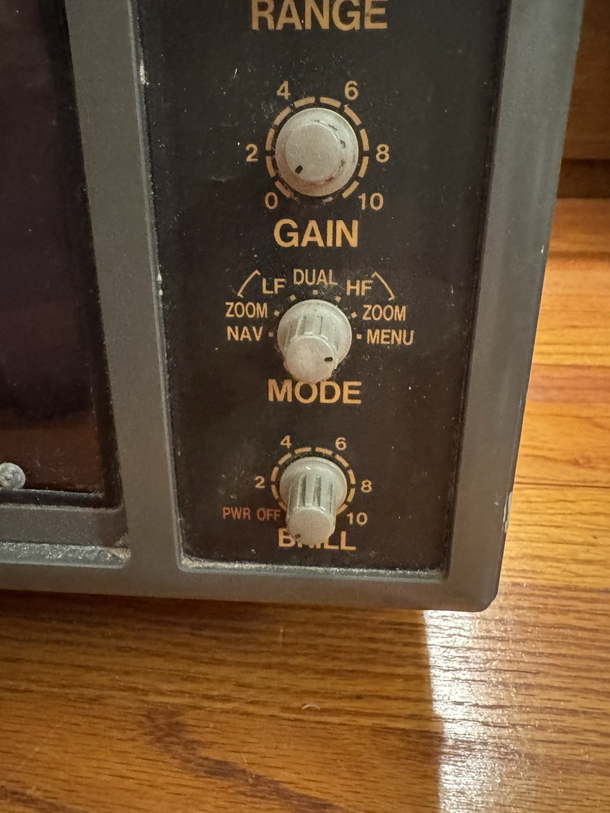 Furuno FCV-292 Color CRT Sounder - 50/200 kHz Untested As Is Estate Find