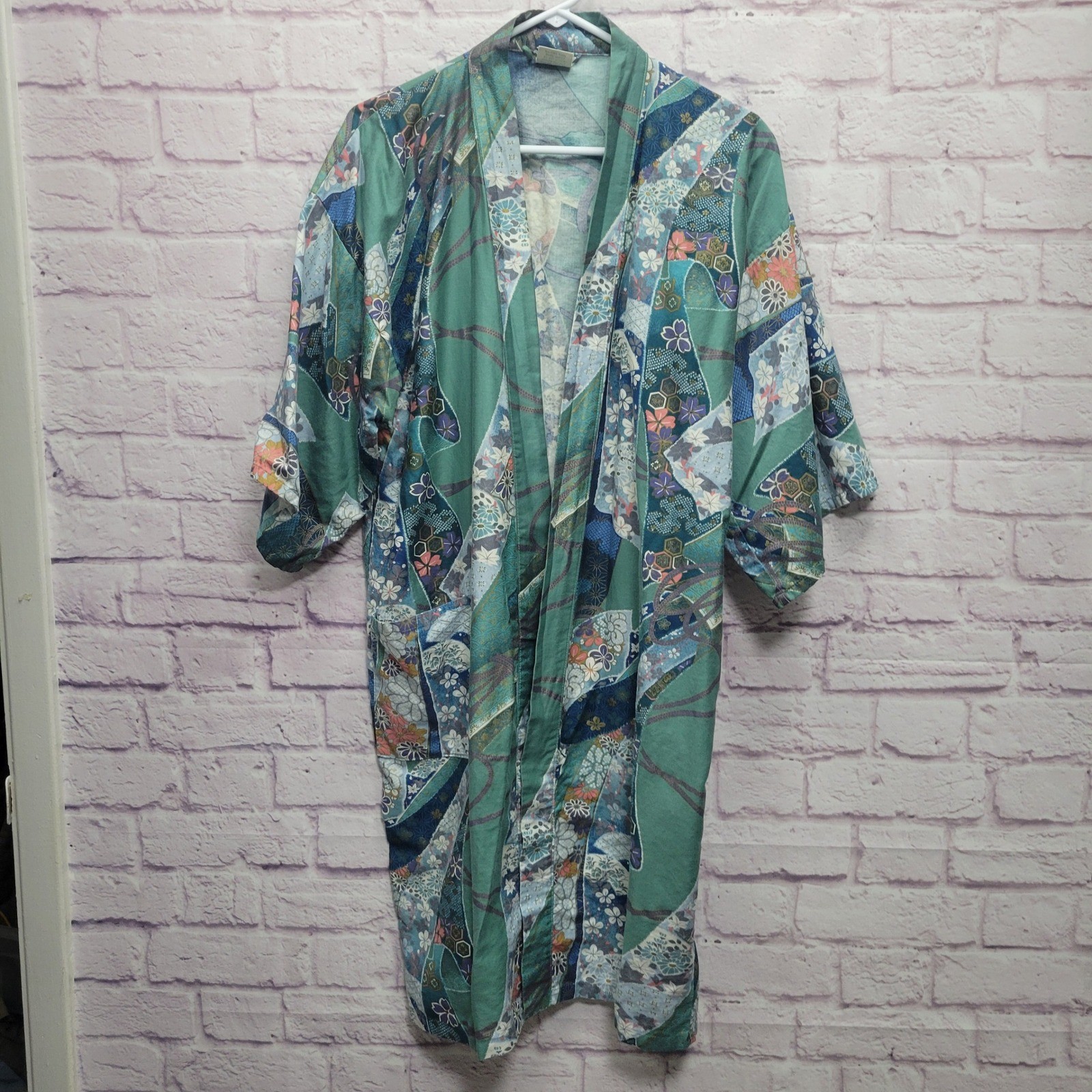 VTG Japanese Kimono Yakuta Robe Womens Sz 42 Traditional Blue Patchwork Floral