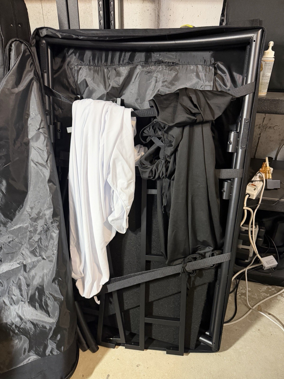 JMAZ JZ5010 Command Booth Event DJ Facade White & Black Scrims Built In Table