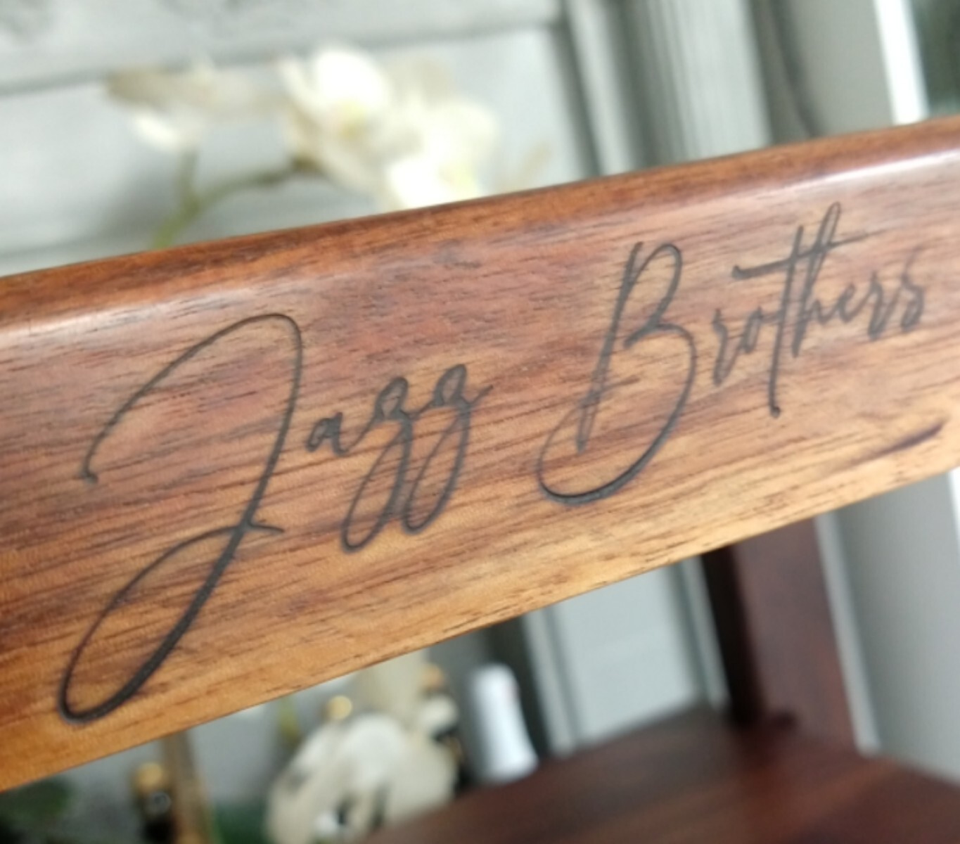 Jazz Brothers- Walnut Wood Audio Rack
