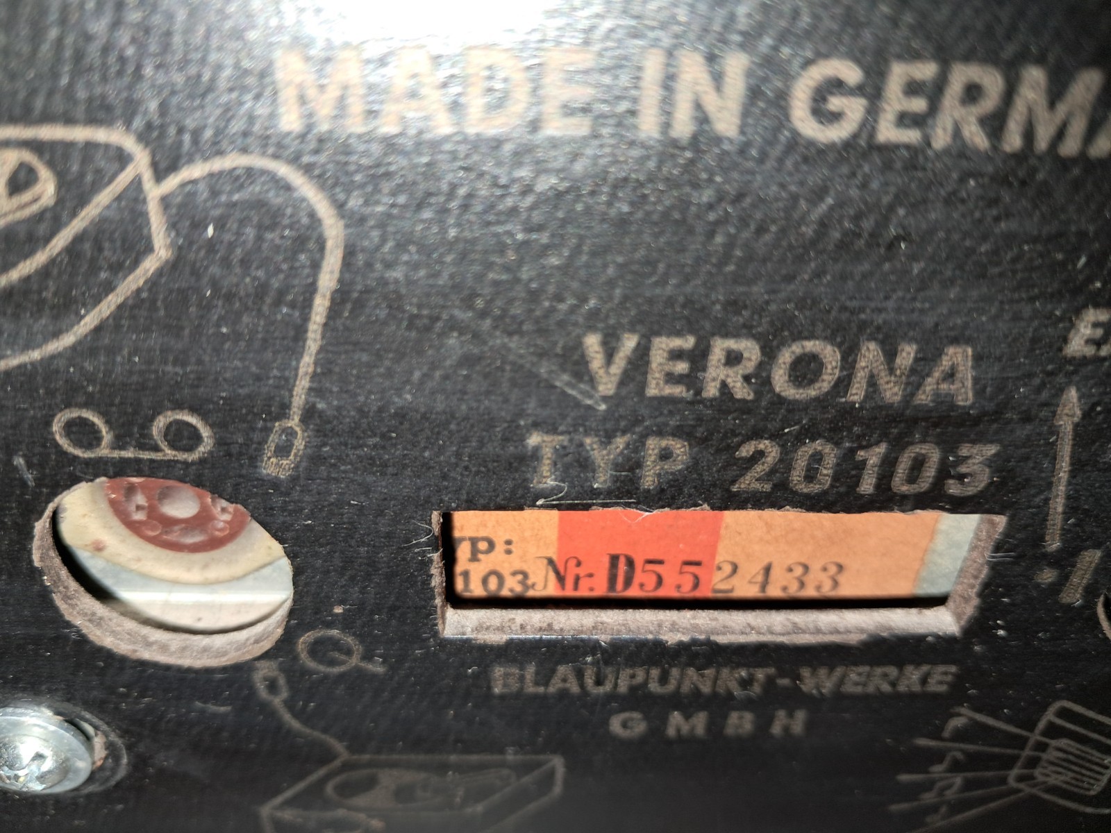 Vintage Blaupunkt Verona 20103 German Tube Radio AM/FM/SW - 1960's --- WORKS ---