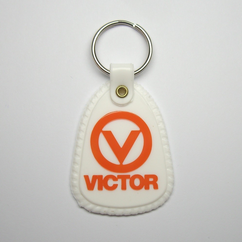 VICTOR KEYCHAIN 1958 PLYMOUTH FURY CHRISTINE STEPHEN KING MOVIE V KEY CHAIN 58