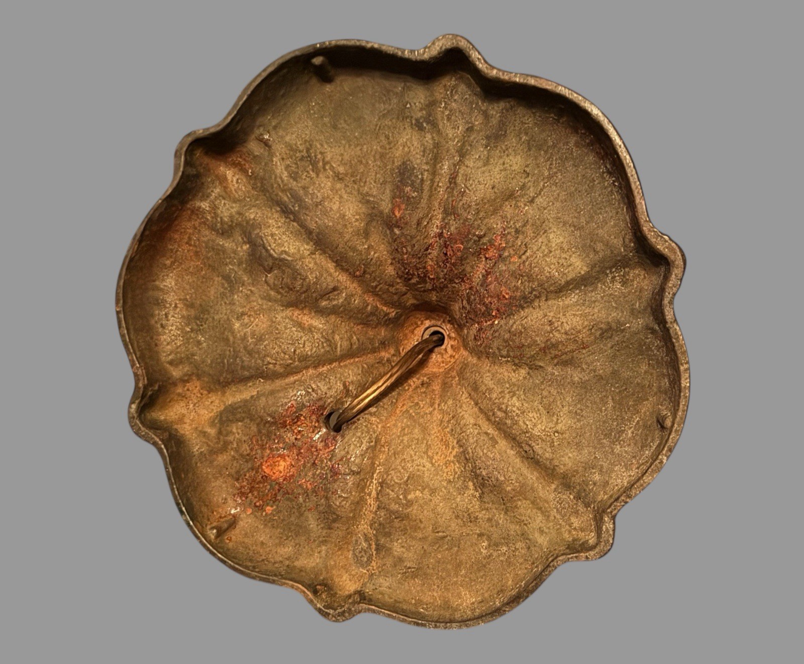 27" Victorian Table Lamp w Multiple Molded Colored Slag Glass Lamp Shade Panels