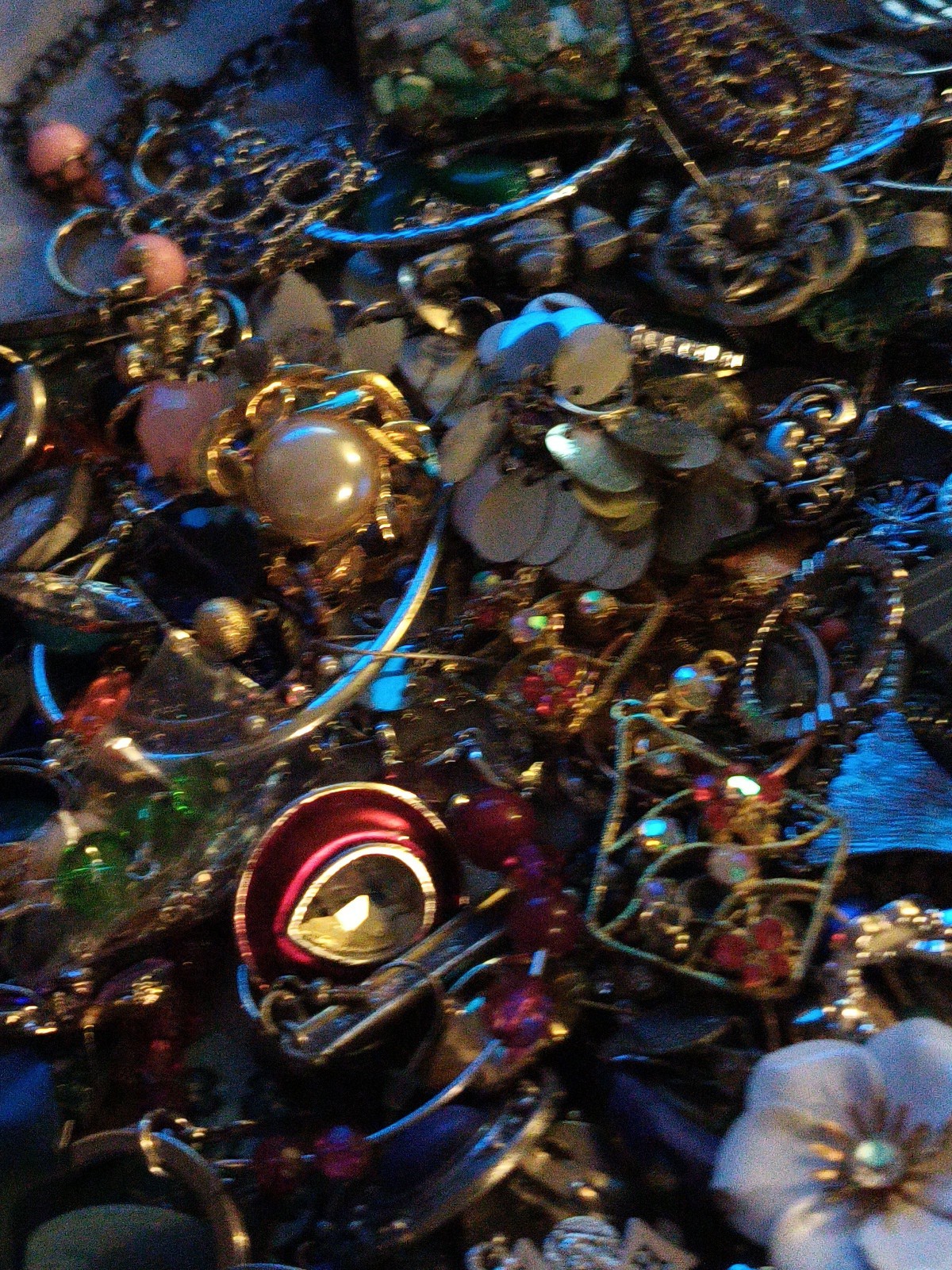 1+Lbs Fashion Jewelry Lot Vintage/Now Assorted Variety +Styles Random Selection