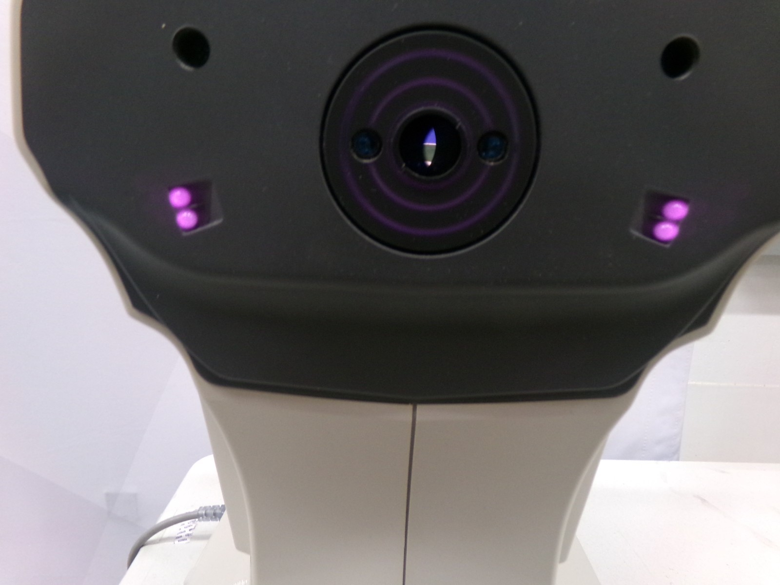 Topcon KR-800 Autorefractor/Keratometer