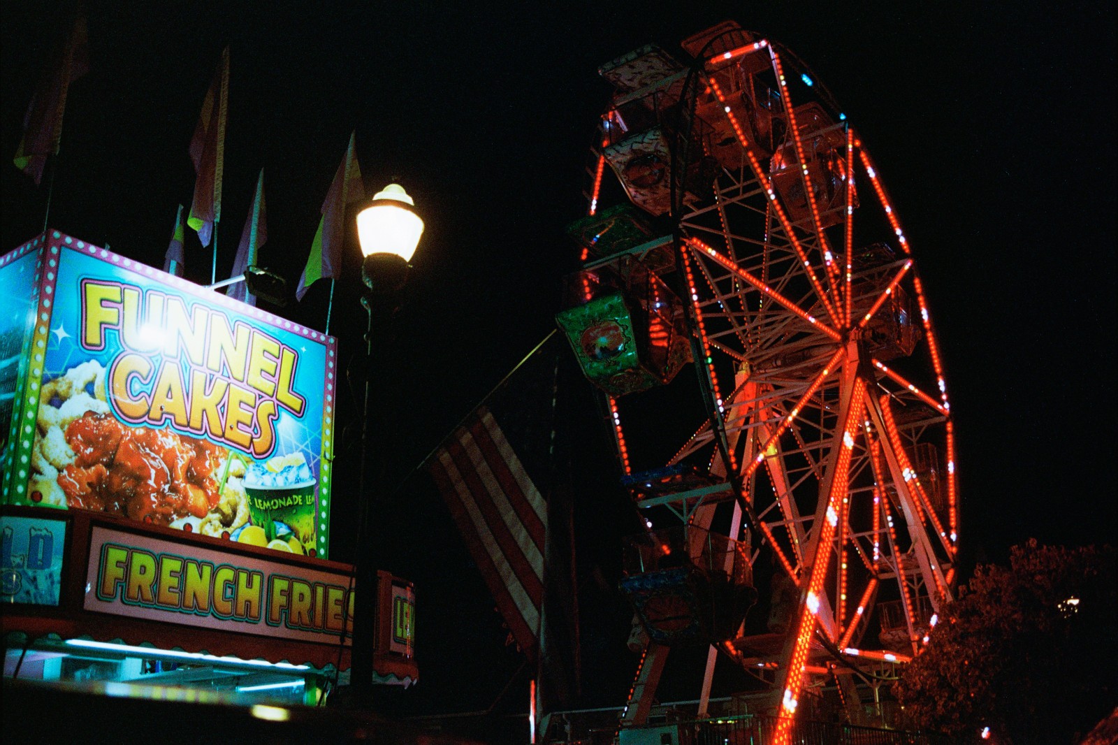 NIGHT ALIEN - 35mm Color Negative High Speed Film 800D - 36 exp C-41 BRAND NEW