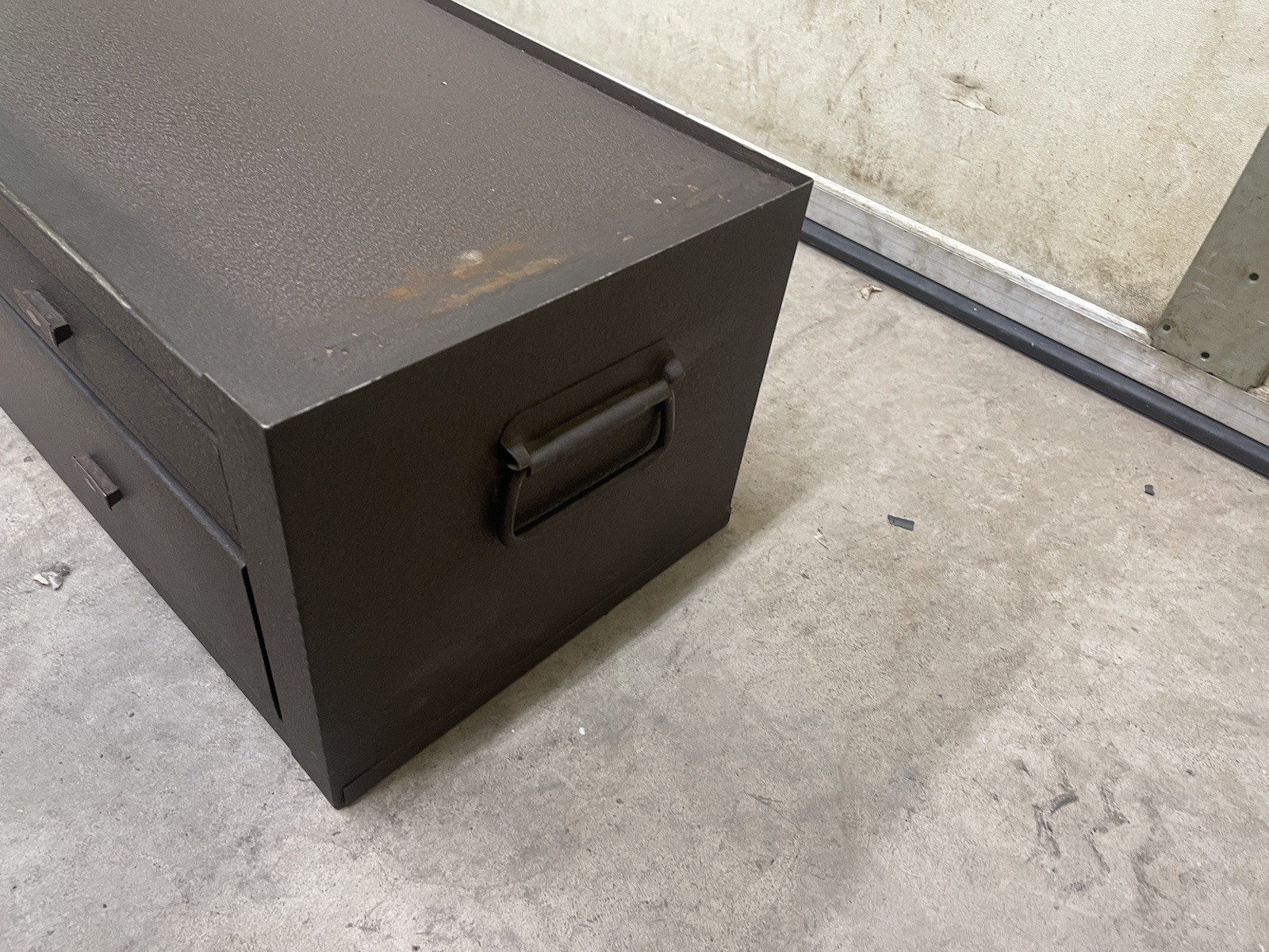 Kennedy Lower 2 Drawer Machinist Chest #MC-28-9239 With Key!