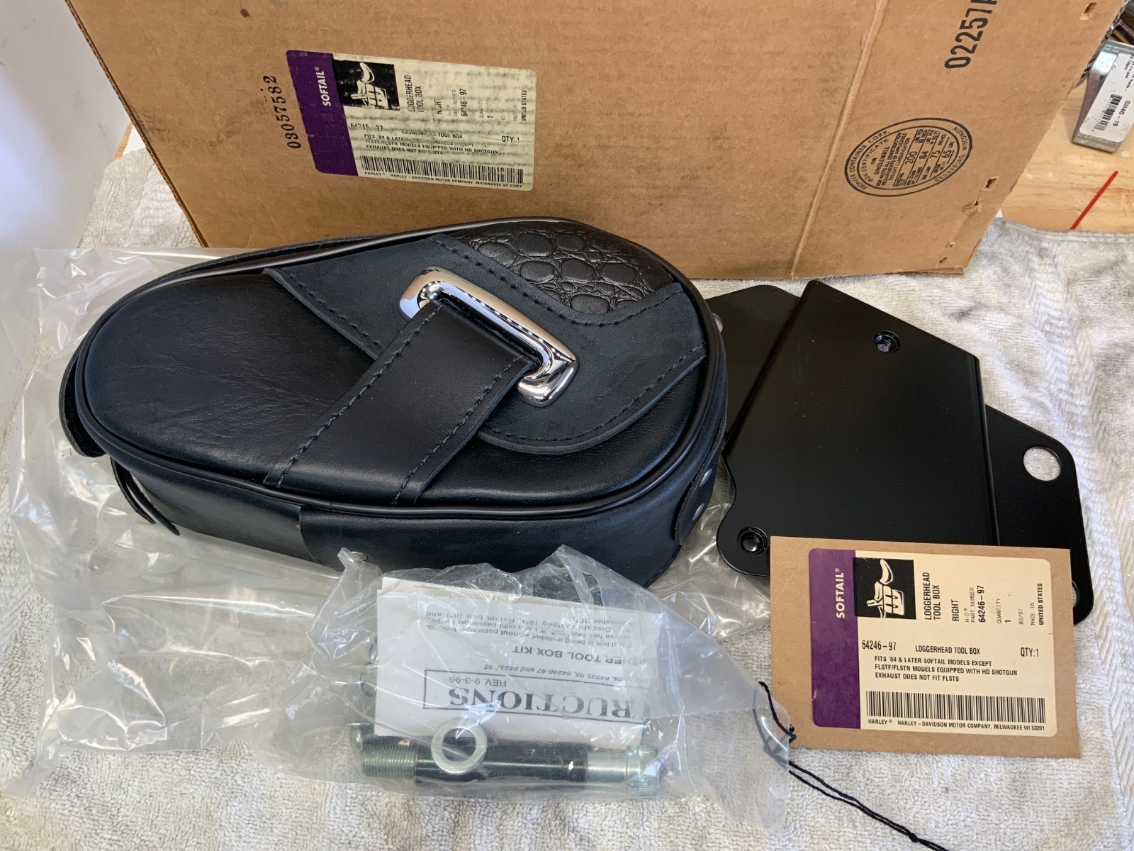 Harley OEM NEW Leather Loggerhead Right Toolbox w/bracket fits All Softail RARE