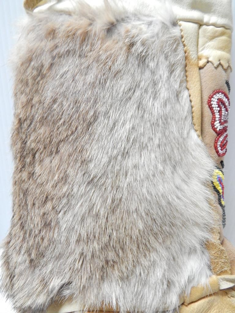 VINTAGE CANADIAN NORTHERN CREE INDIAN HI TOP BEADED BUTTERFLY MUKLUKS MOCCASINS