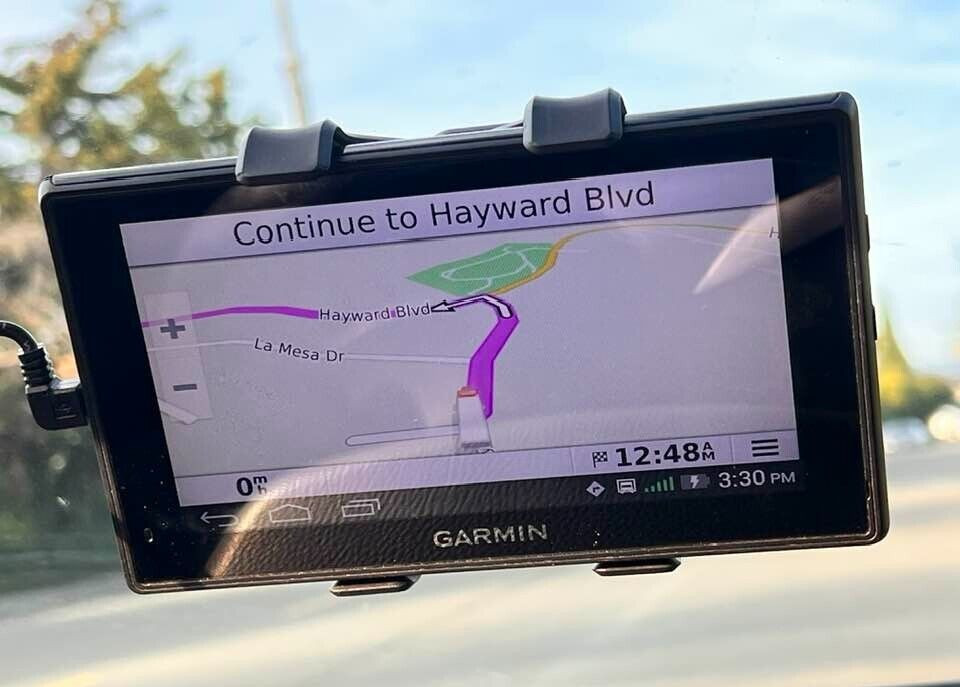 GARMIN FLEET 670 LM SEMI TRUCK GPS RECEIVER LIFETIME MAPS UPDATED TO 2026.10