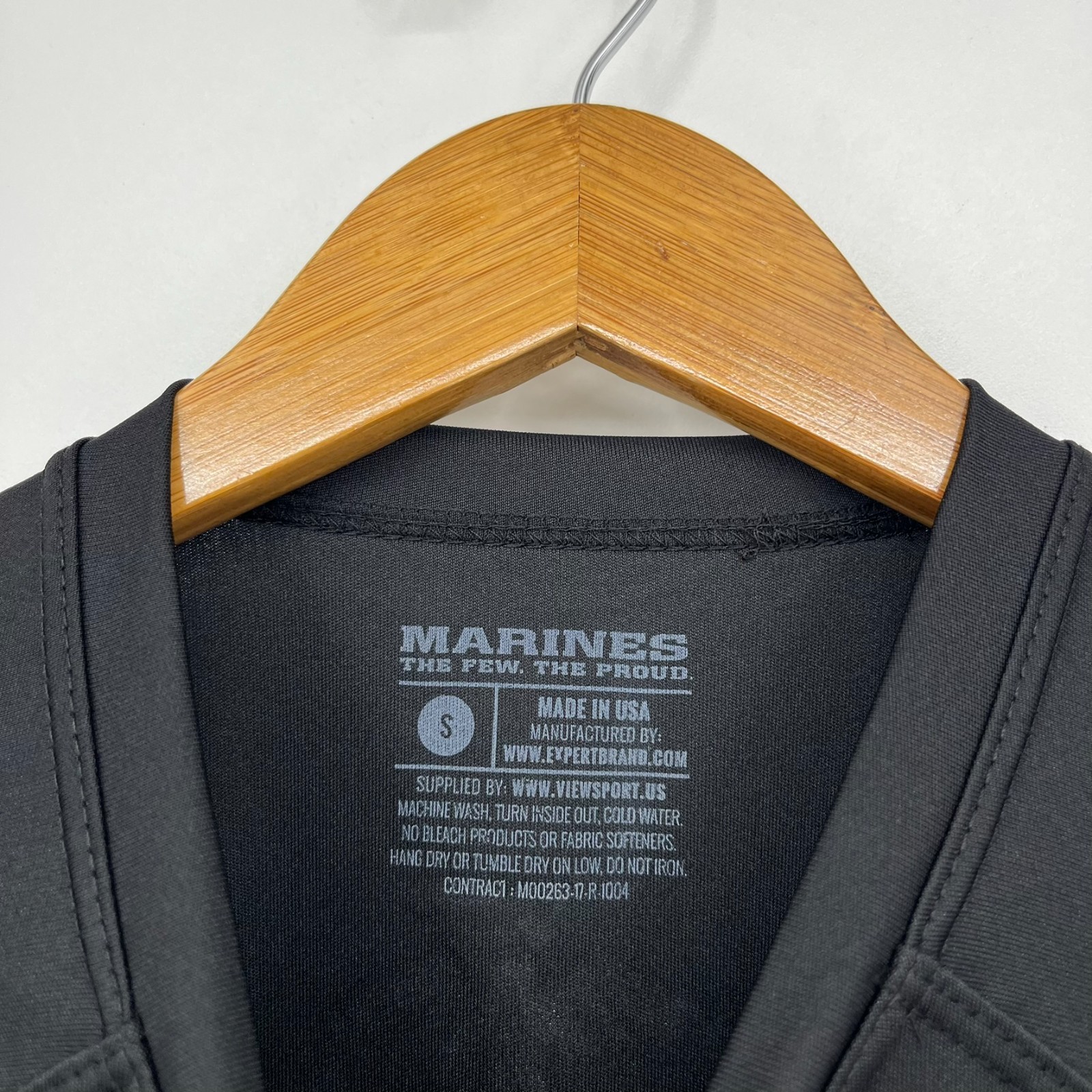 USMC Marines Short Sleeve T-Shirt Men's Size S Black Moisture Wicking USA NWOT