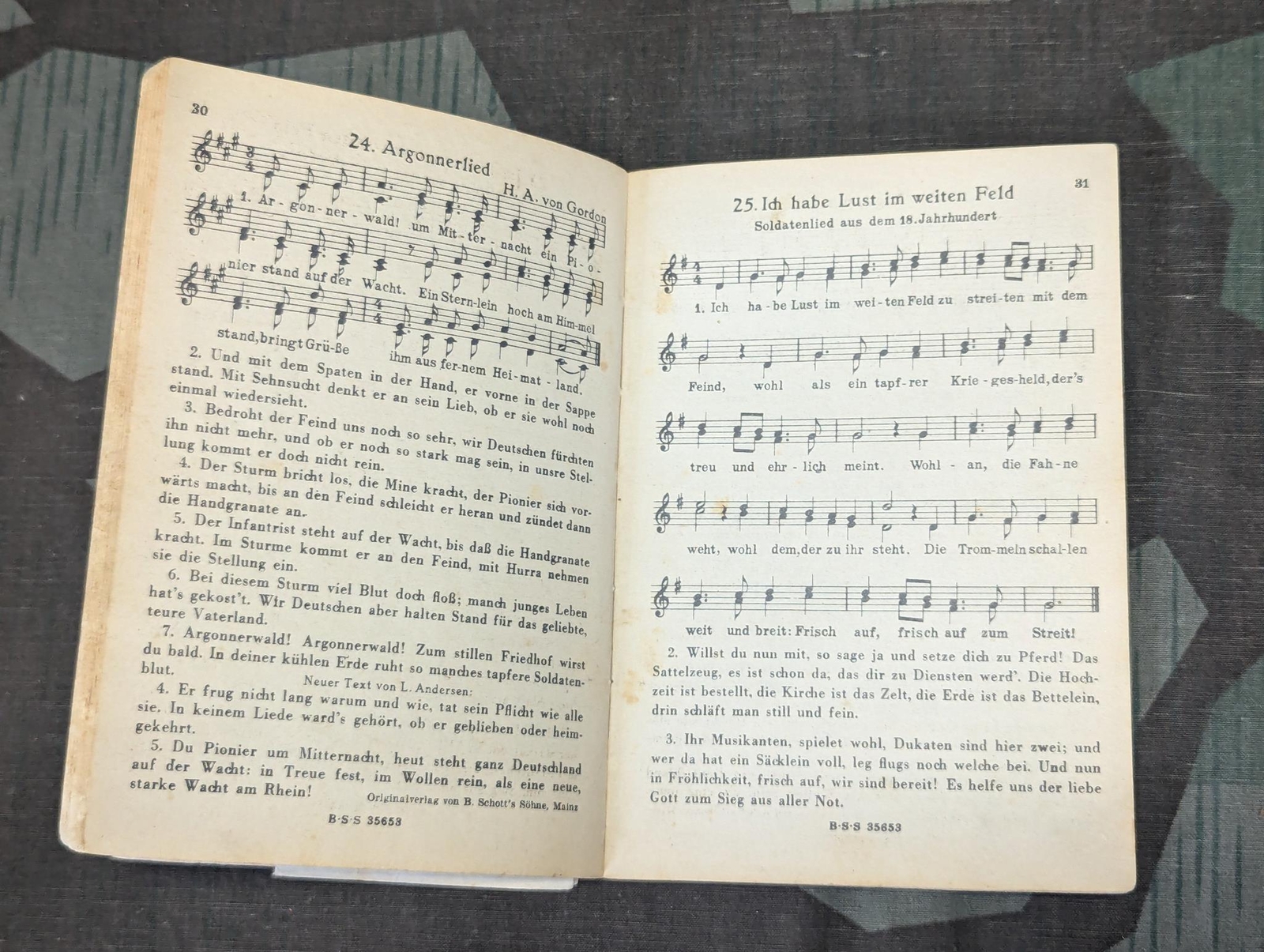 WWII German Das Neue Soldaten Liederbuch Soldier's Song Book 1 AS-IS Wehrmacht