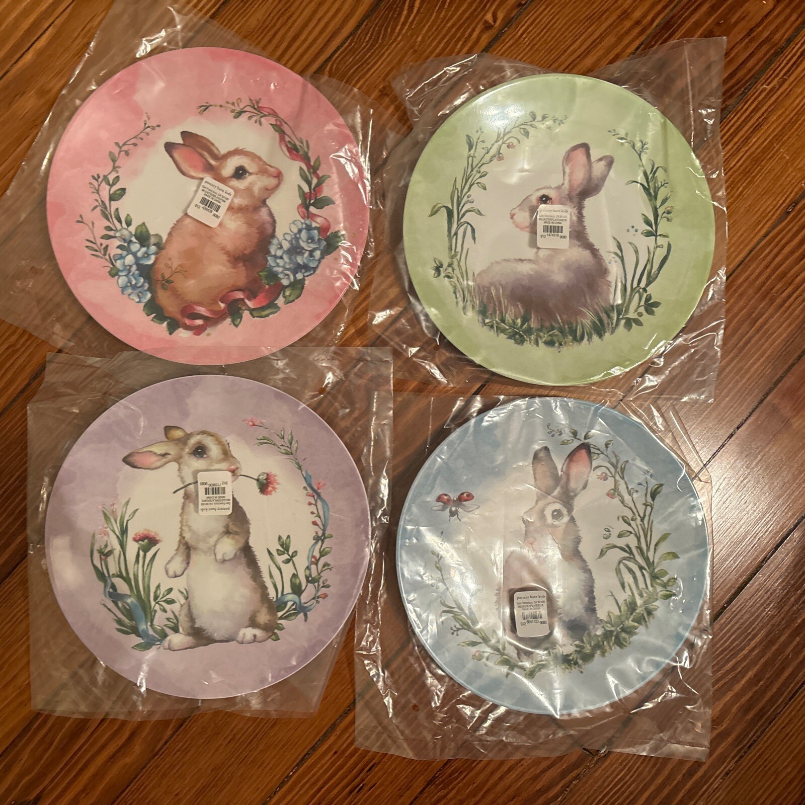 Pottery Barn Disney PLATE Rabbit Easter 🐣 holiday Party gift BUNNY Love SET 4 !
