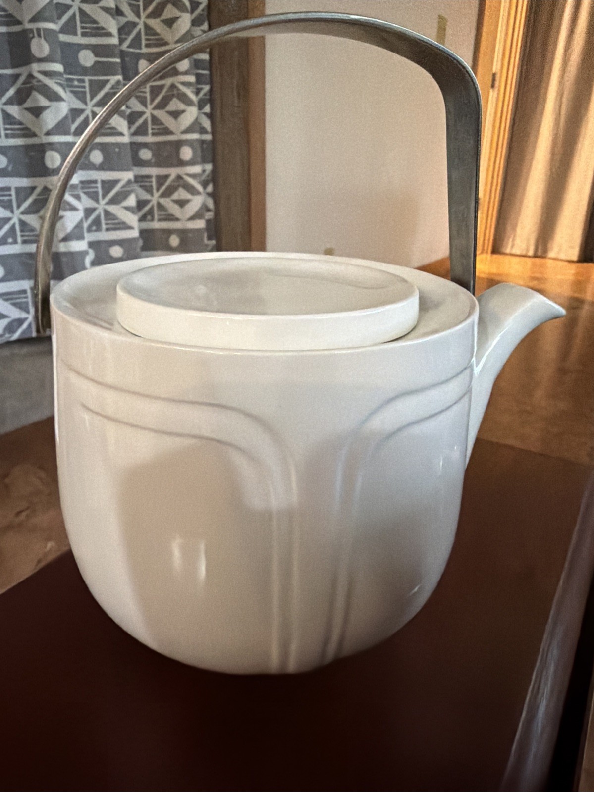 Vintage Johnson Brothers white coffee pot from the "Vogue (Flowers Center)"