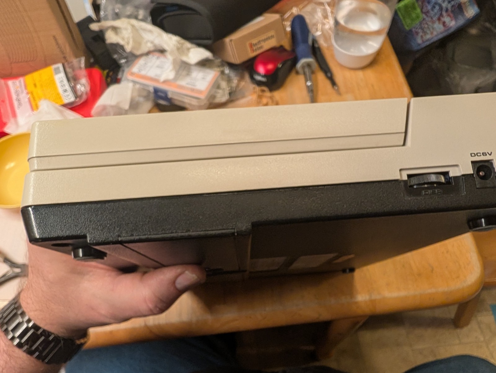 Tandy 200 Portable Computer -not working, parts or repair