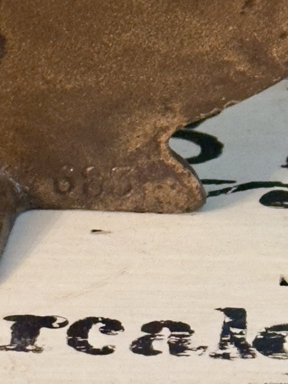 VTG Brass Plated Oval Shape Ornate Engraved Business Card Holder/Desk Accessory