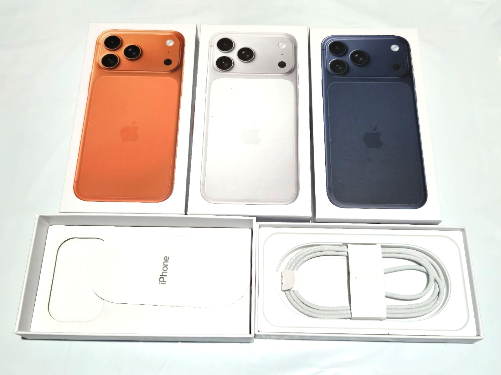 iPhone 17 Pro Max iPhone 17 Empty Box Factory Paper Box Screen