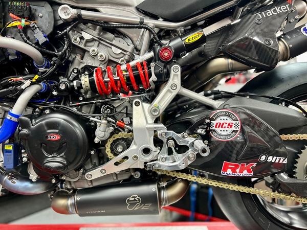 Racetorx Ducati Panigale V2 Gear shift support 899 959 1199 1299 BLACK