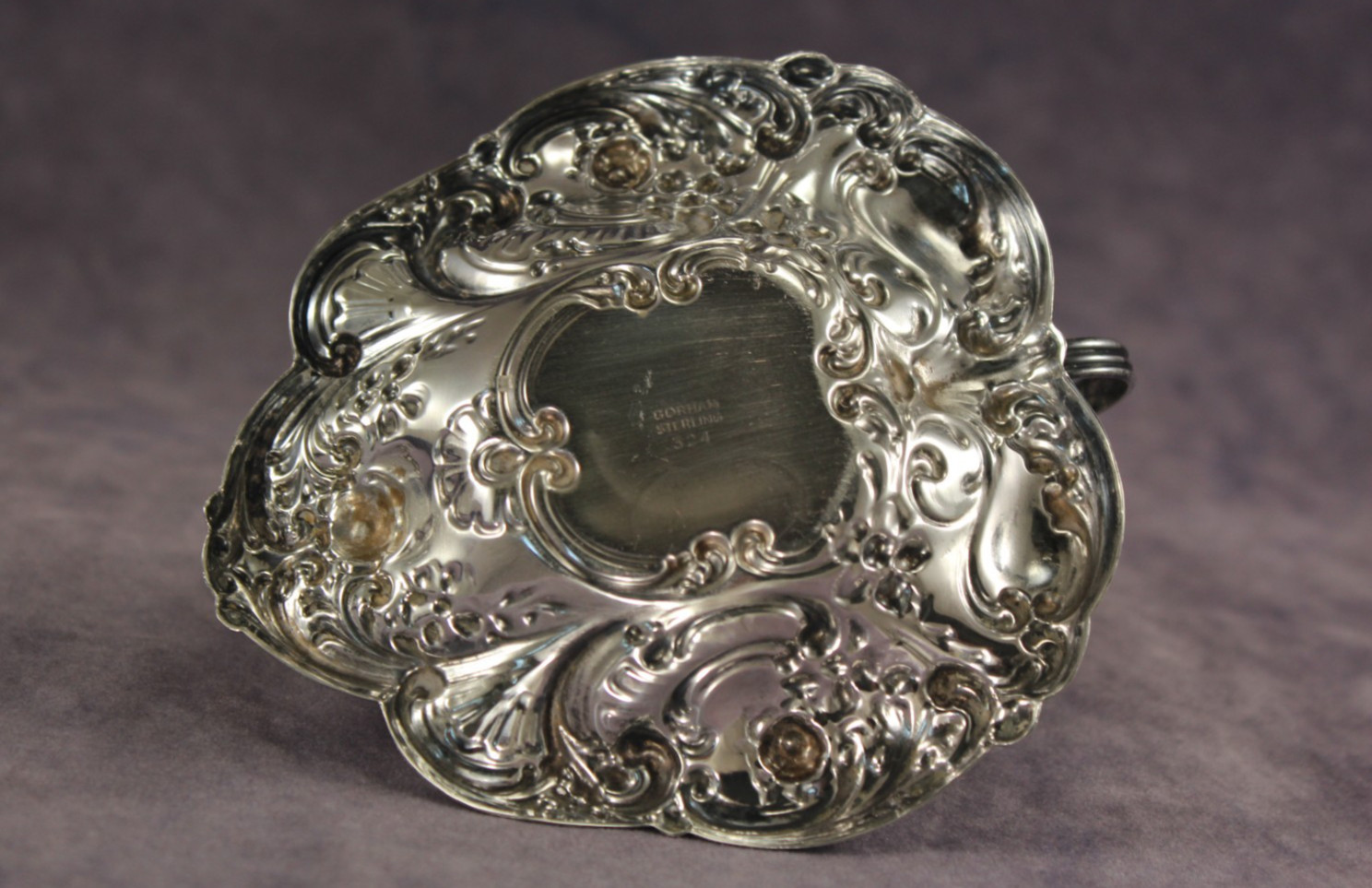 Vintage Gorham 4" Art Nouveau Sterling Silver Repousse Chamber Stick 45g No 324