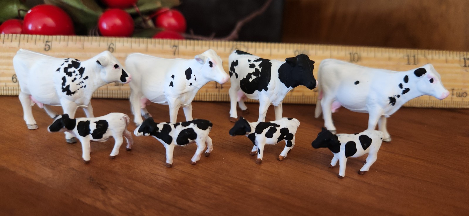 Custom CM Ertl 1/64 Lot Of 8 Dairy Milk Cow Calf Pairs Cattle Holstein