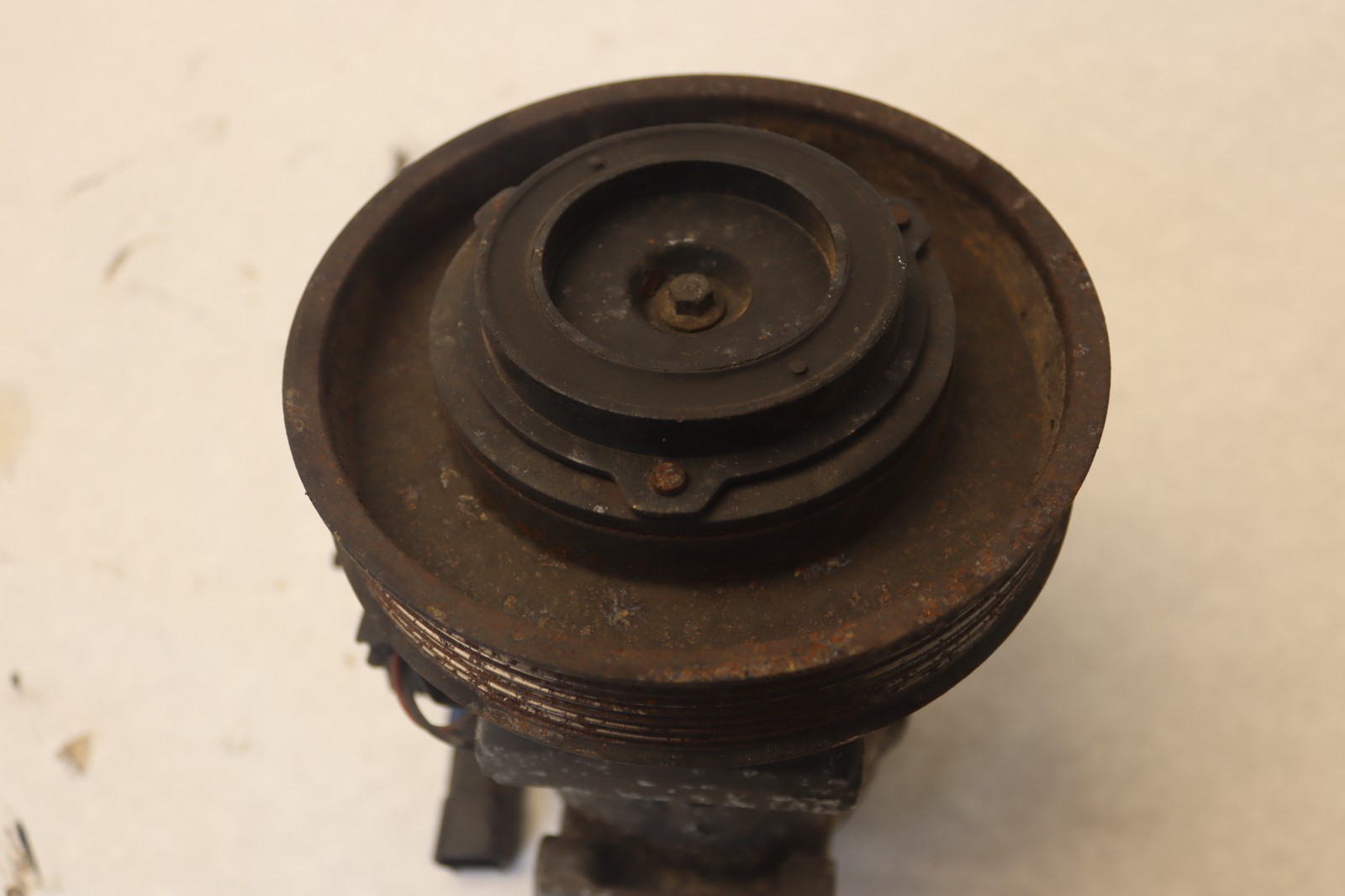 2008-2017 FREIGHTLINER CASCADIA 125 D15 A/C AIR COMPRESSOR 6512852 OEM