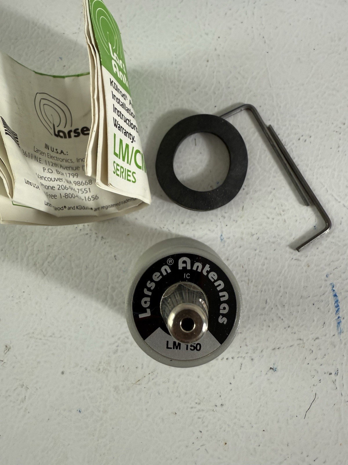 Vintage Larsen Kulrod Model LM-150 - Frequncy 144-74 Antenna NOS