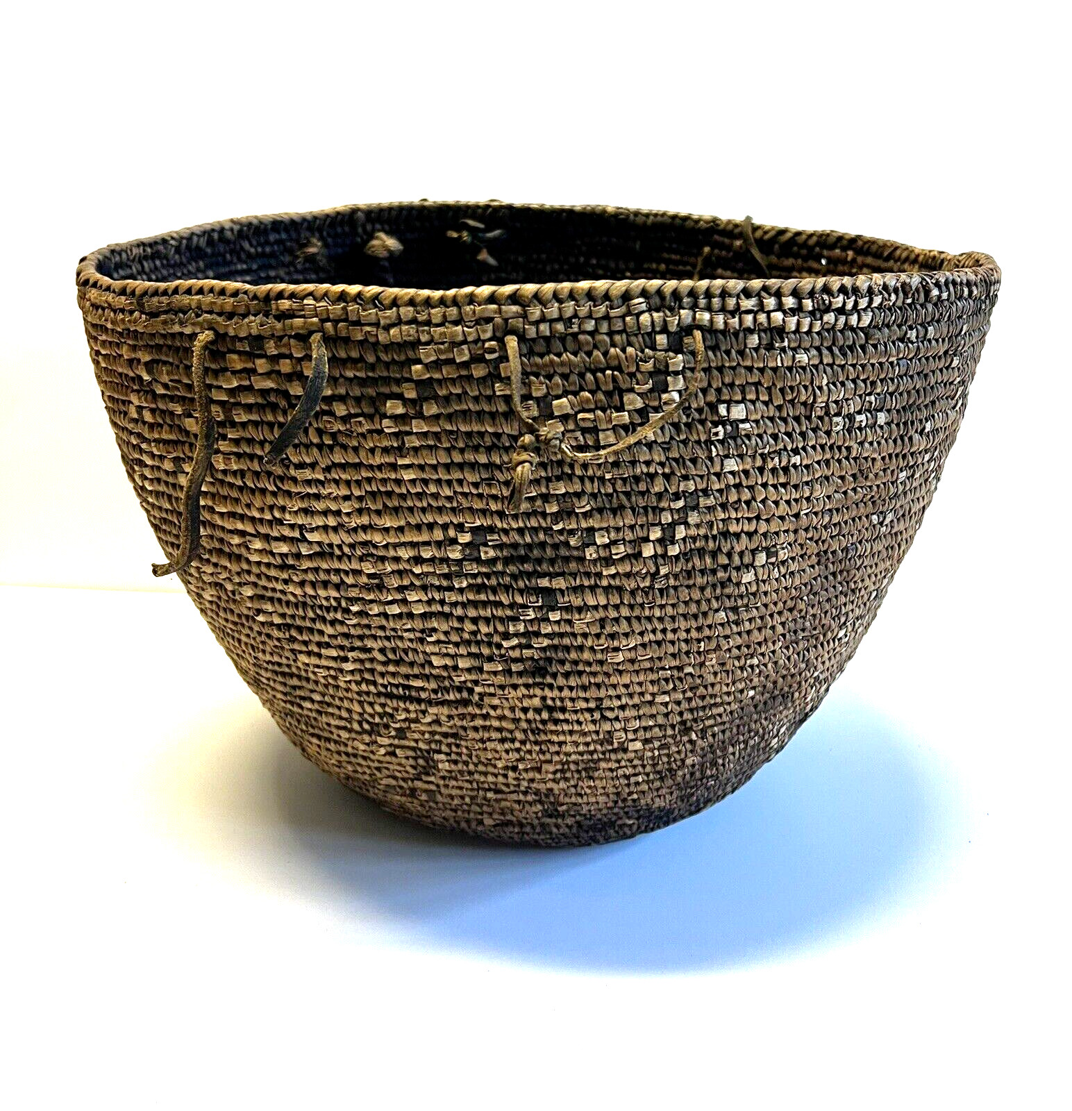 Antique Native American Indian Hand Weaved Basket; Large 13"; Late 1880's -1900