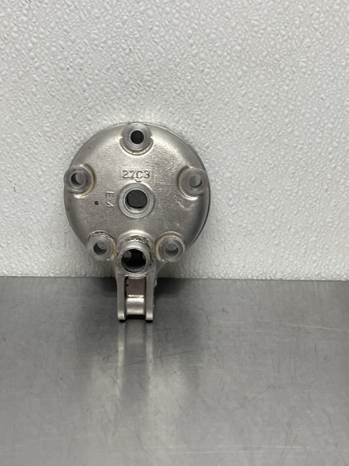 2001 - 2007 SUZUKI RM125 OEM ENGINE CYLINDER HEAD COVER DOME CAP 11111-36F11